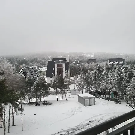 Kota 33 Апартаменты *